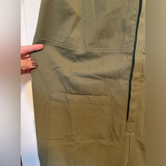 Universal Standard - Small 14/16 - Stretch Cotton Twill Jumpsuit - Picture 3 of 8